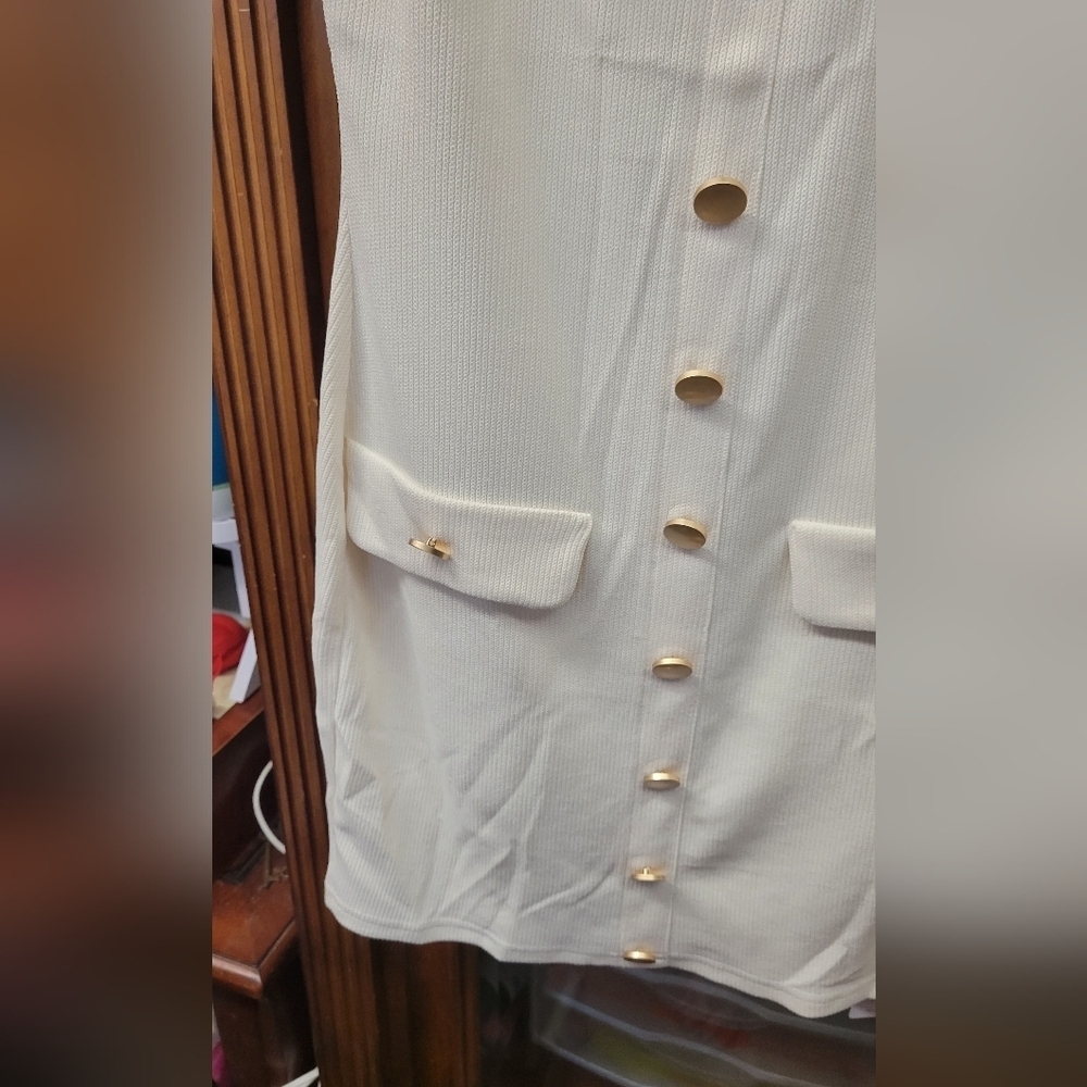 Creamy White Gold Button Accent Sweater Sleeveless 2 Pockets Dress XS - Picture 2 of 7